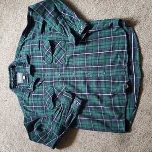 Cabela's Button-Down Green and Blue Check Shirt (Size XL)